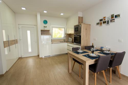 Apartment 4+2 Kitchen & Dining