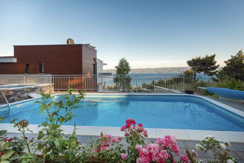Pool and Sea View